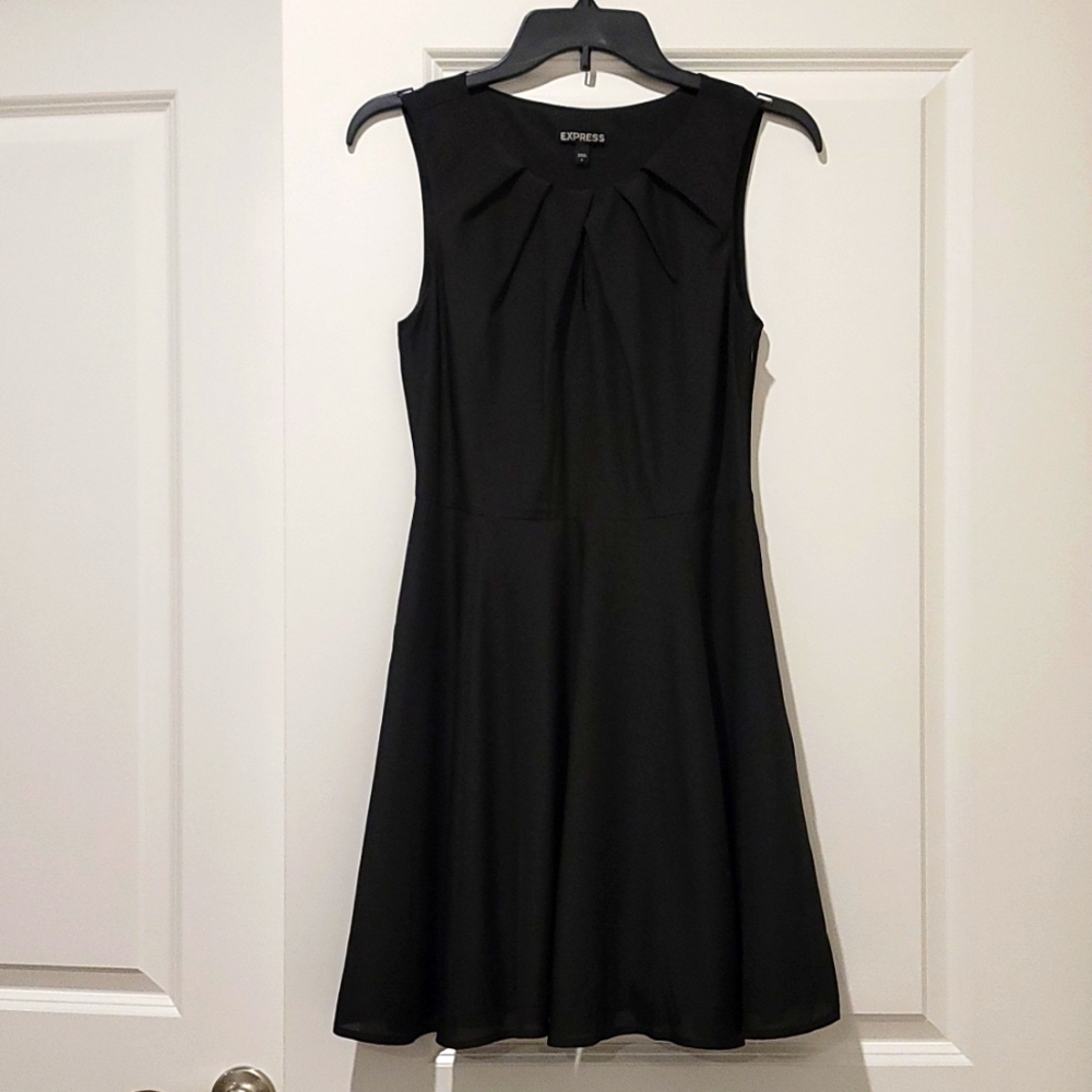Express little black dress size 4